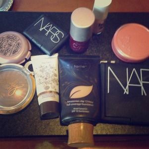 HOLD....Mixed makeup 💜no trades