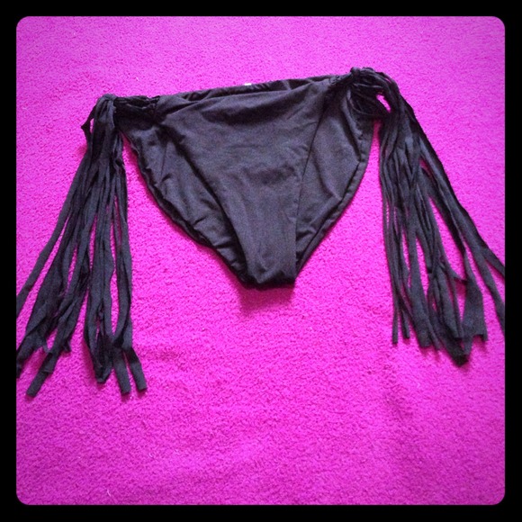 Billabong fringe black bikini bottoms :)