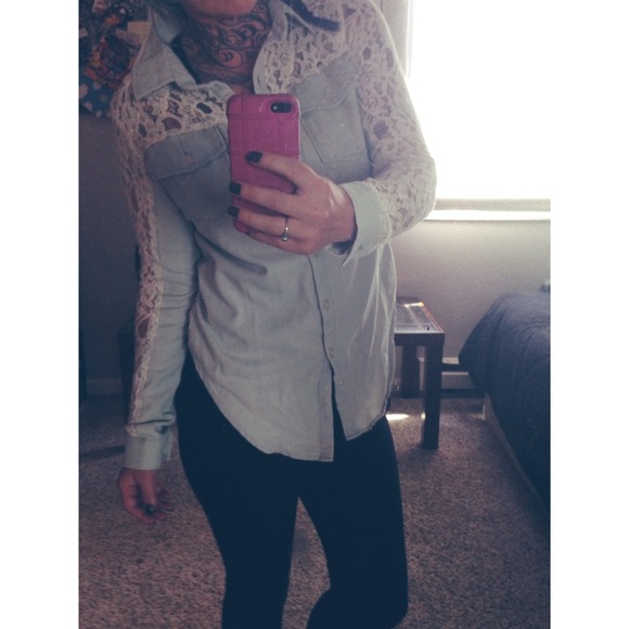 Denim & Lace Top - Picture 4 of 4