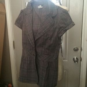 Cute Vanity Plaid Jacket!
