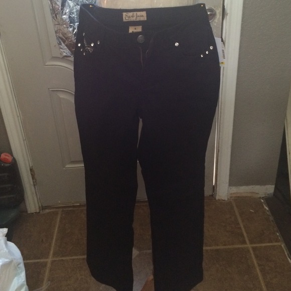 New Earl Black Jeans!
