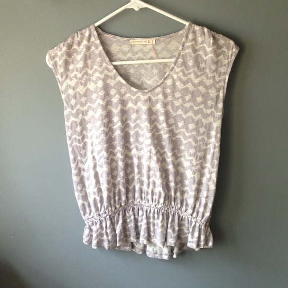 🔴SOLD🔴 Alternative apparel top - Picture 2 of 4