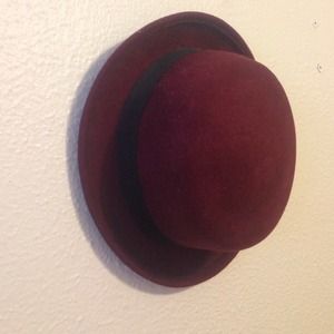 Maroon hat