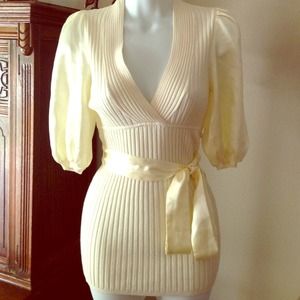 XOXO pretty ivory top