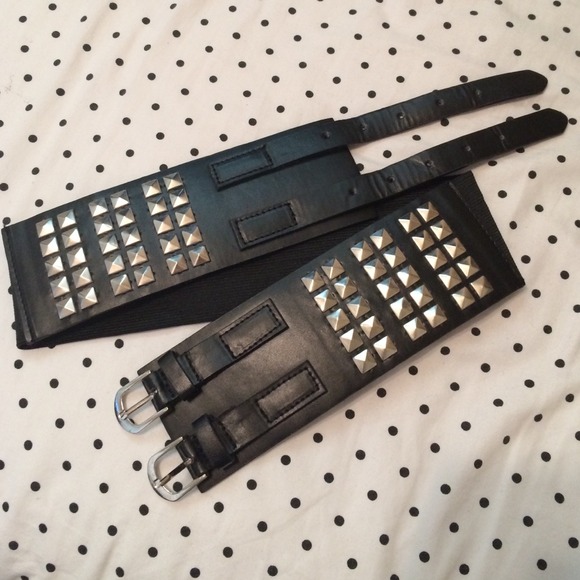 Studded belt