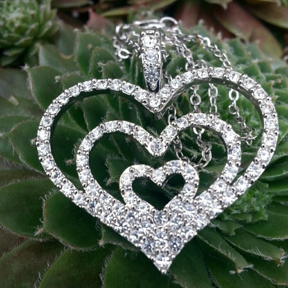Nolan Miller triple heart neckace new