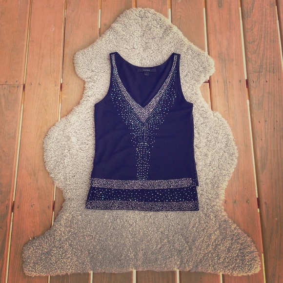 Express Tops - black beaded v-neck tank