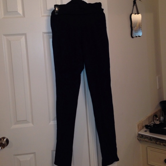 2 maternity leggings