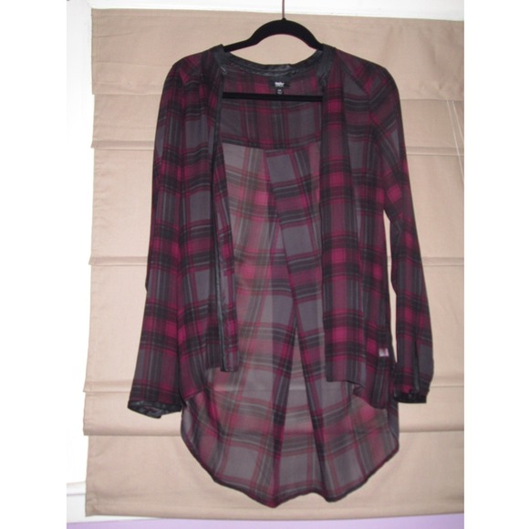 Red and black plaid top