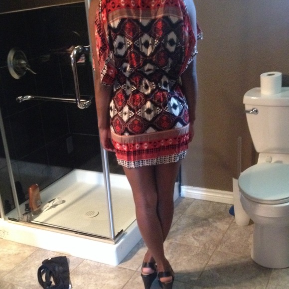 Dress - Picture 2 of 3
