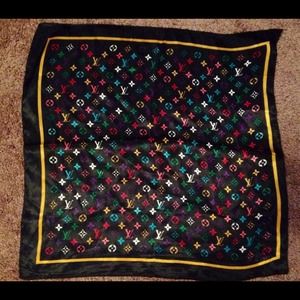 Louis Vuitton Fashion Scarf