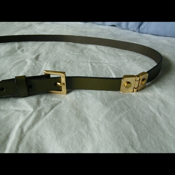 Boutique designer dark green belt NWOT