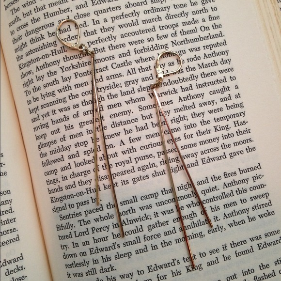 Gold bar earrings
