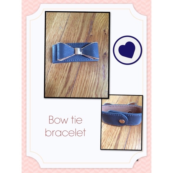 Bow tie bracelet