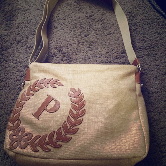 ⚡️FLASH SALE Authentic Pollini handbag.