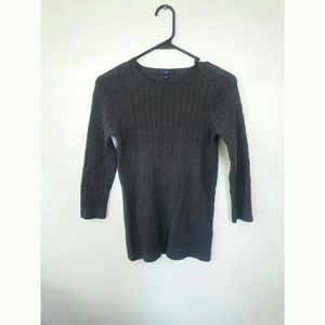 Gap Gray Cabel Knit Sweater