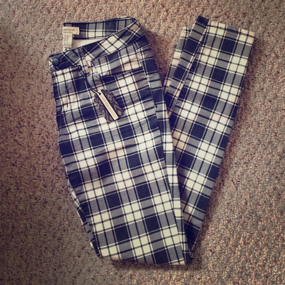 Long black/white printed skinnies