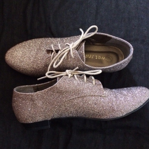 Gold glittery shoes