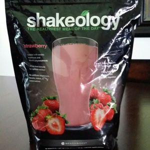 Shakeology Strawberry Bag