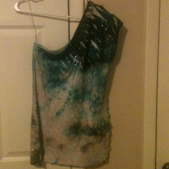 Never worn