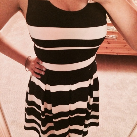 ON HOLD BCBG Black and White Chic Dress