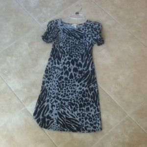 This is a size 12 KIDS DRESS