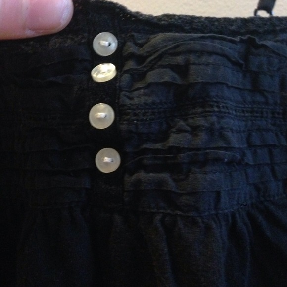 Black tank - Picture 2 of 4