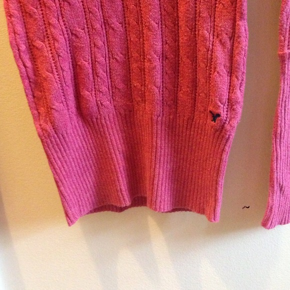 Pink sweater - Picture 2 of 2