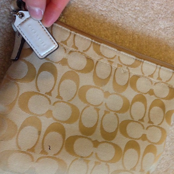 Coach purse/crossbody - Picture 3 of 4