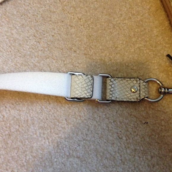 Coach purse/crossbody - Picture 4 of 4