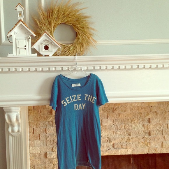 JCrew "seize the day" tee - Picture 1 of 3