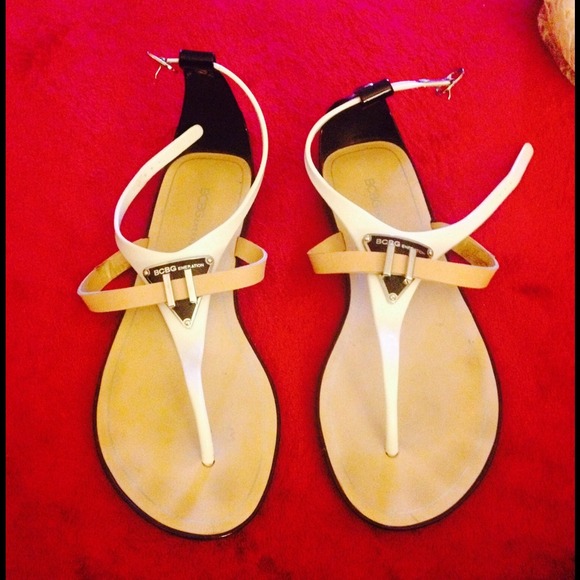 Jelly BCBG sandals