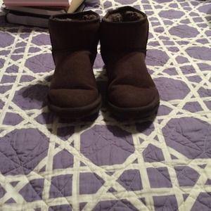 Ugg minis