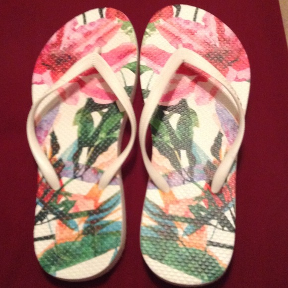 Flip flops ,never worn , as new