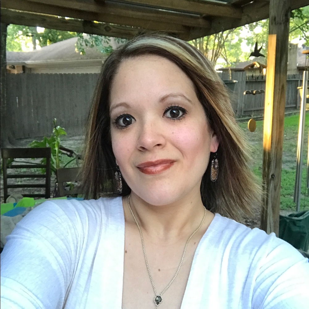 Meet your seller 🌺