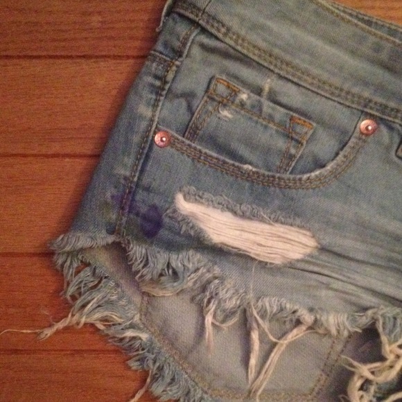 Bullhead Denim Shorts - Picture 2 of 4