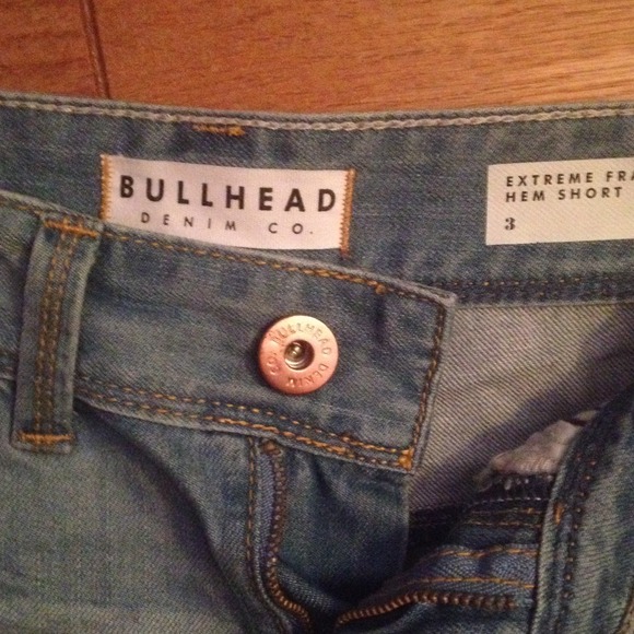 Bullhead Denim Shorts - Picture 4 of 4