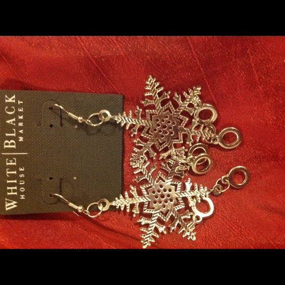 Silver snowflake earrings