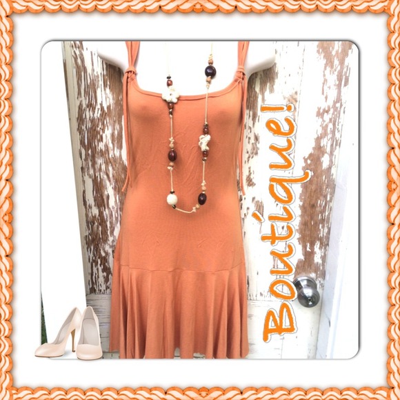 Boutique Tops - 🌟Gorgeous boutique dress🌟