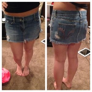 Hollister jean skirt size 5
