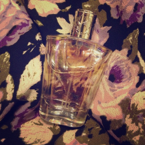 Ushers UR perfume