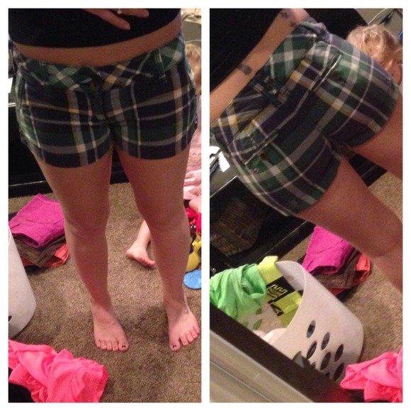 Hollister shorts size 5