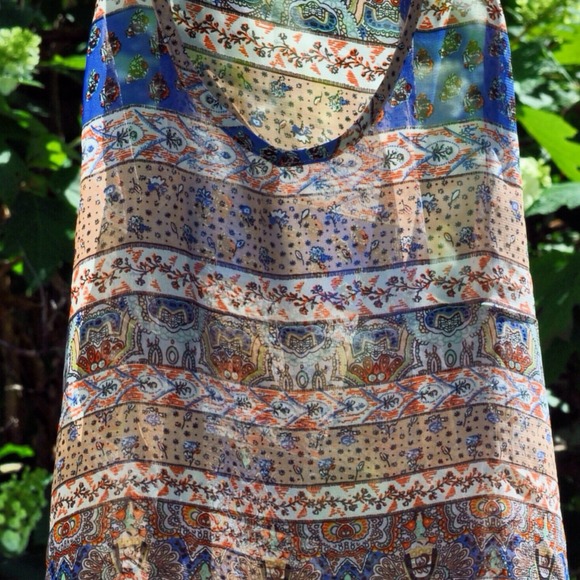 Aztec print top - Picture 2 of 2