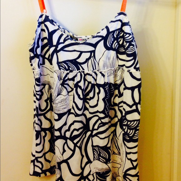 Blue and white printed Roxy top - Picture 2 of 2