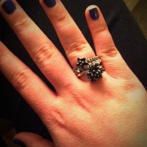 Bundle:fossil rings,Brighton charm, juicy necklace