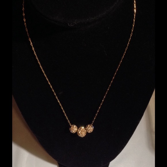 Stunning necklace by Monet!