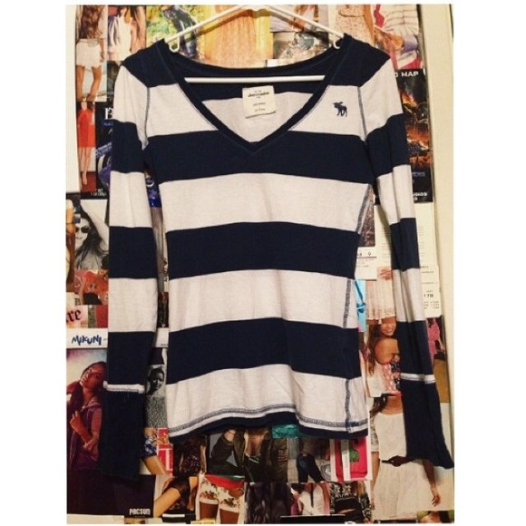 Abercrombie Kids long sleeve tee