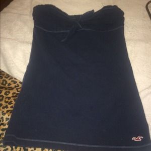 Medium navy Hollister strapless top!