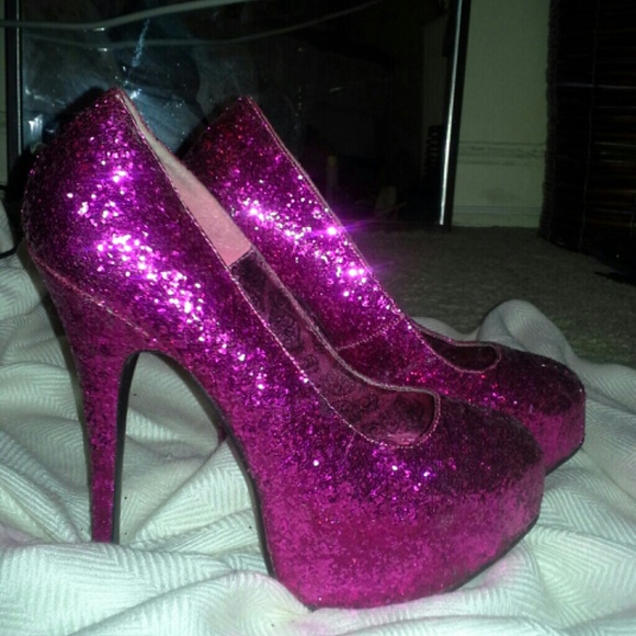 Women's High heels size 11