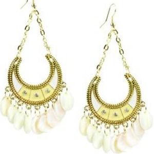 πHPπCrescent shape chandelier earrings